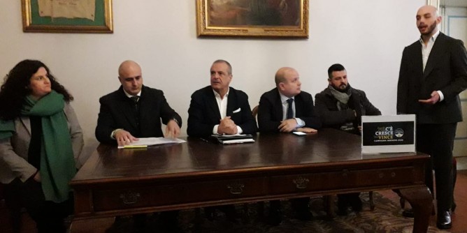 Caos <i>FdI</i>, arrivano i vertici ad Alghero