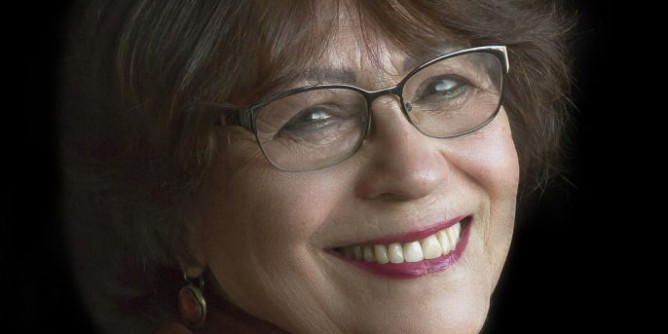 La poetessa moglie di Sepùlveda ad Alghero