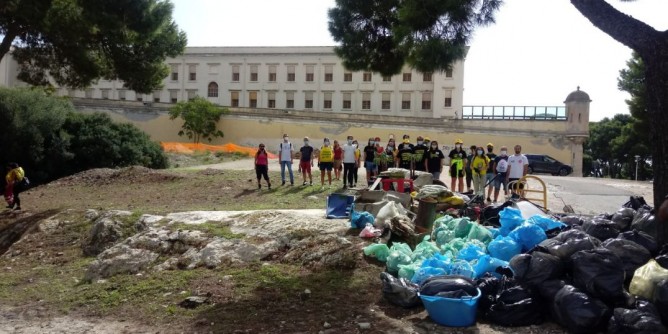 Puliamo il mondo: successo a Cagliari
