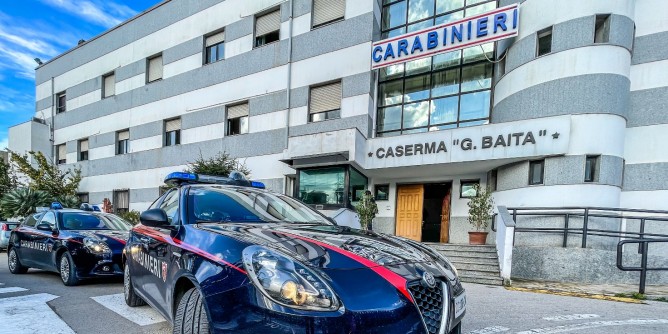 Olmedo: accoltella il fratello e fugge