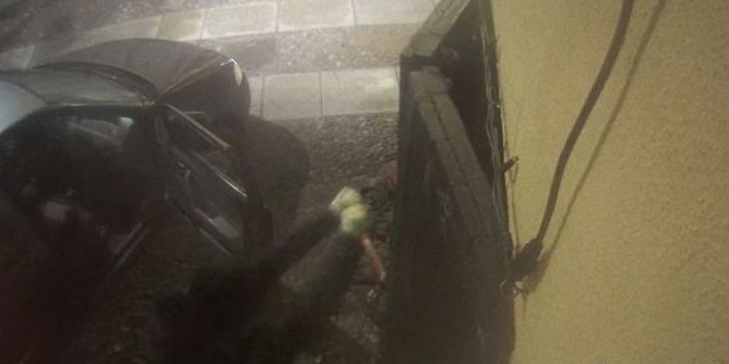 Alghero: Irruzione col piede di porco