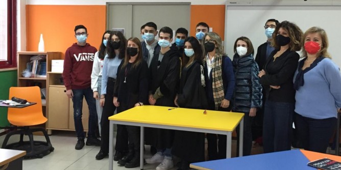 Un <i>processo</i> in scena allo Scientifico