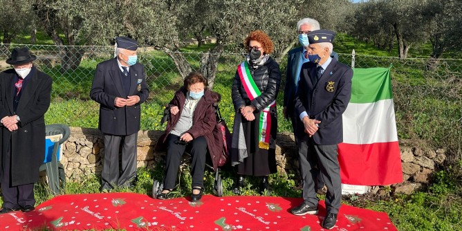 A Vessus una lapide ricordo per due avieri