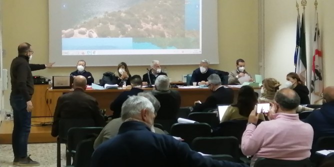 Il Parco una <i>bolgia</i>, tra assenze <i>No Vax</i> e insulti
