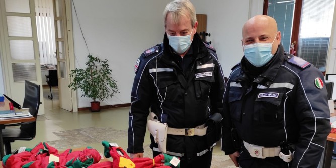 A Sassari la Befana della Polizia locale