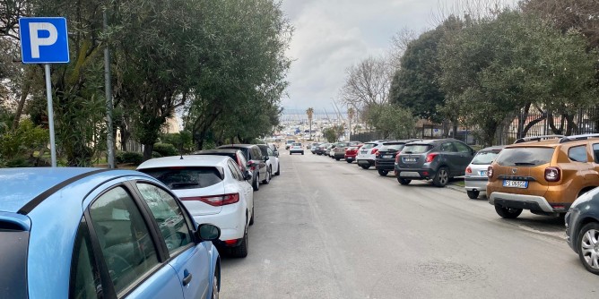 Emergenza parcheggi in centro, nuove aree <i>Ztl</i>