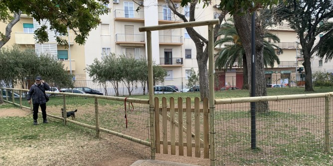 Apre area canina nel Parco Tarragona