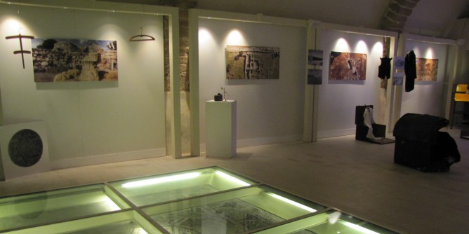 Yoga e giochi nei musei ad Alghero