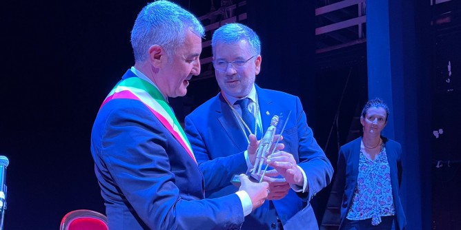 «Alghero porta della Sardegna in Catalogna»