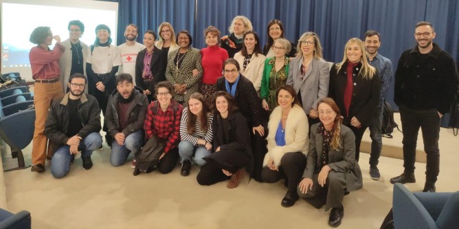 Tre clip contro body shaming e gender gap