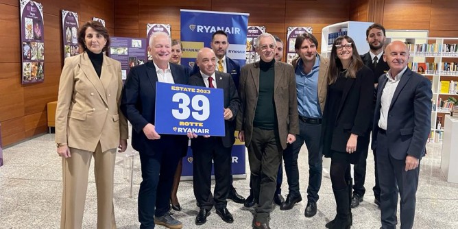 Ryanair: 39 rotte su Cagliari, novità Genova e Goteborg