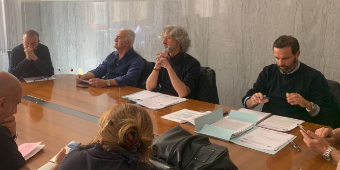 Il caso: Mariani <i>& C</i> si autoassolvono