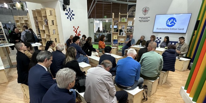 Gli editori sardi in mostra a Torino