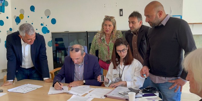 Ucraina, consegnati i primi alloggi. Accoglienza, Alghero protagonista