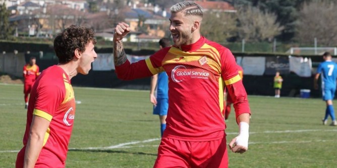 Menabò nuovo attaccante della Torres