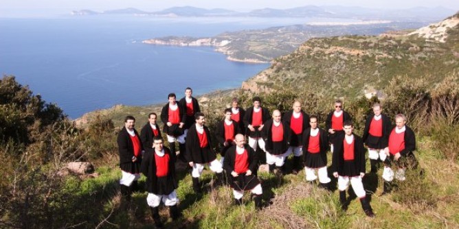 Villanova Monteleone: weekend di natura e storia