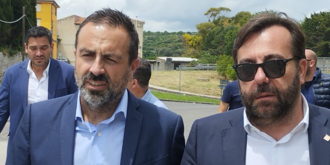 Aerei, nuove rotte col <i>modello</i>-sardo: 25 milioni