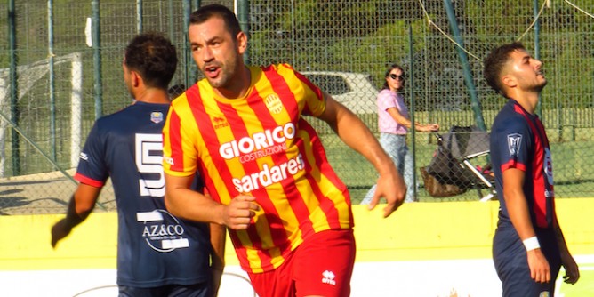 Prima vittoria per l’Alghero con Meloni-<i>goal</i>