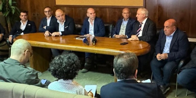 8 consiglieri regionali al <i> Grande Centro</i>