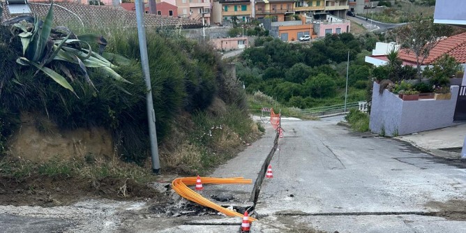 Castelsardo, lavori per la banda larga