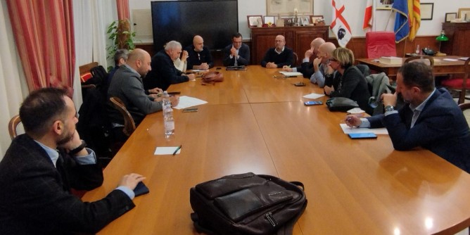 Tre priorità in sanità: Alghero <i>stringe</i> la Regione