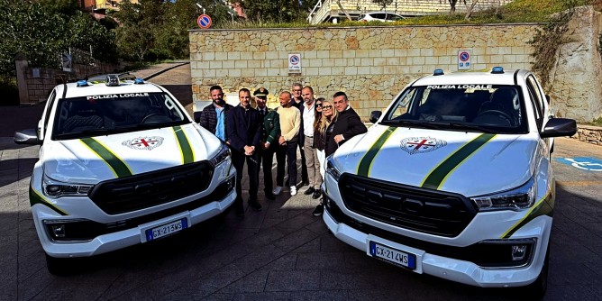 Due nuovi mezzi alla Compagnia barracellare di Sennori