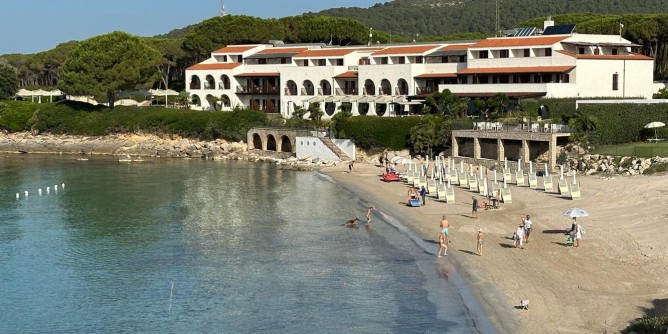 Punta Negra, acqua cristallina