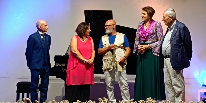 All´artista Mariano Chelo il Premio Bosa Antica