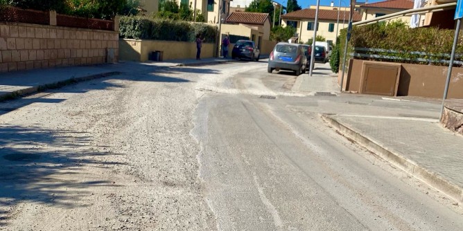 <i>Via Orsera</i> dissestata: proteste. «Pronti all'esposto in Procura»