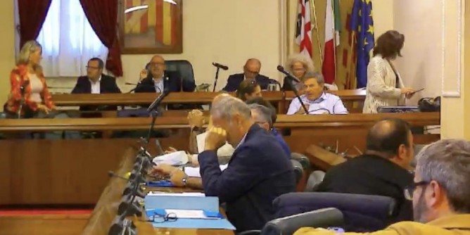 Consiglio mattutino ad Alghero
