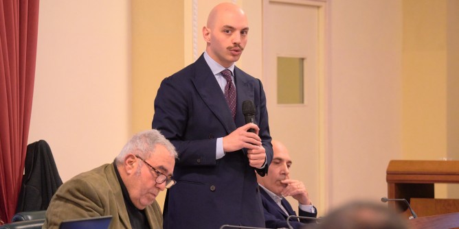 «<i>Asl</i>, atto aziendale votato nel silenzio»