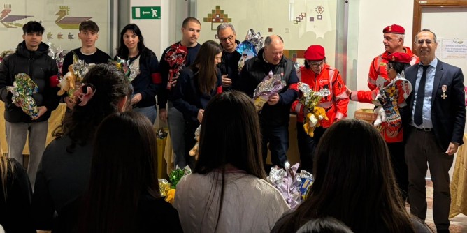 Pasquopoleno, solidarietà a scuola