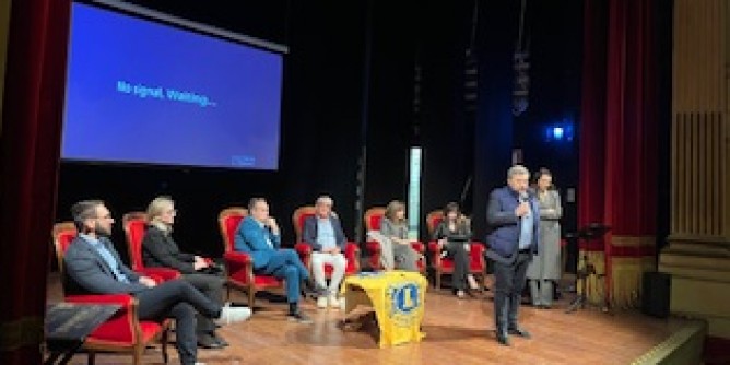 Progetto Martina, studenti a Teatro