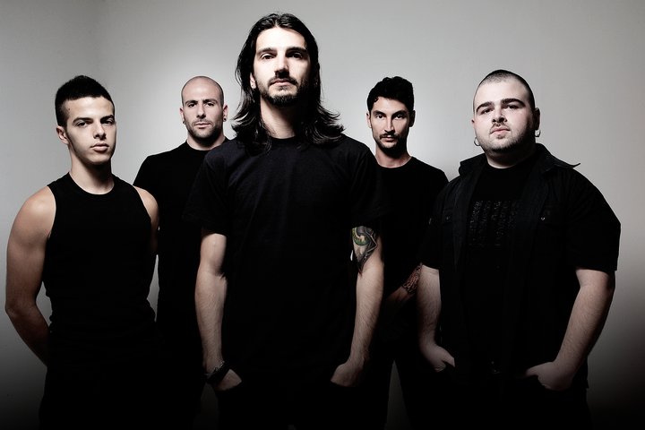 Arhytmhia e Waar: Poco Loco <i>metal</i>
