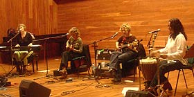 Voci di Donna 2005, a Sassari la prima del Blame Sally Country Group