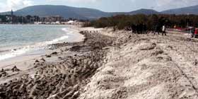 Via al ripascimento dellarenile di fronte al Palazzo dei Congressi 