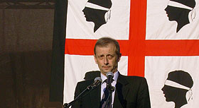 Fassino (<i>Pd</i>): dialogo con PdS e PsdAz