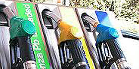 Carburanti: nuova ondata di rialzi