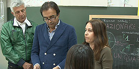 Via Mattei: gli alunni disegnano la loro scuola