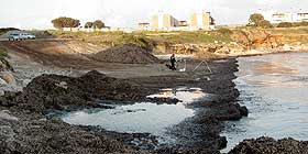 Completamente scomparsa la spiaggia di Punta Negra