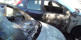 Due auto in fiamme a Maria Pia