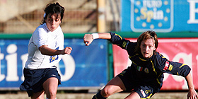 Torres femminile apre la scuola calcio