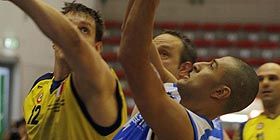 Vergauwen Cup in chiaro-scuro