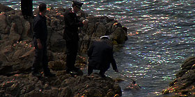 Cadavere in mare, forse ex agente