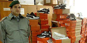 Nike e Hogan false: maxi sequestro in Aeroporto