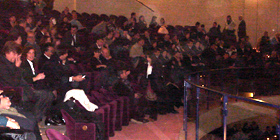 Gran pienone al Pala Congressi