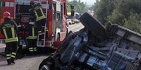 Tir ribaltato nella 131, interviene elisoccorso