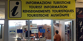 Cagliari perde il primato nellIsola. Ad agosto solo 500mila transiti