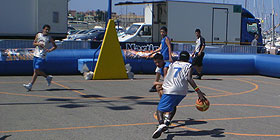 Sassari: street basket in via  Venezia