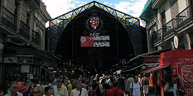 Supermercato gratis a Barcellona, paga lo spot